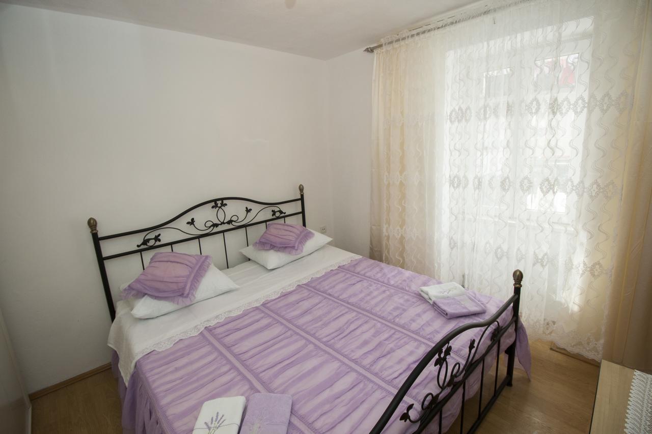 Apartment Romic Omiš Kültér fotó